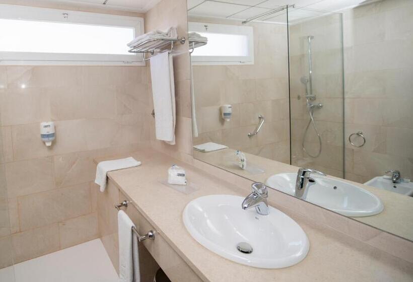 Fotos del hotel Puerto Juan Montiel Spa & Base Nautica:  9