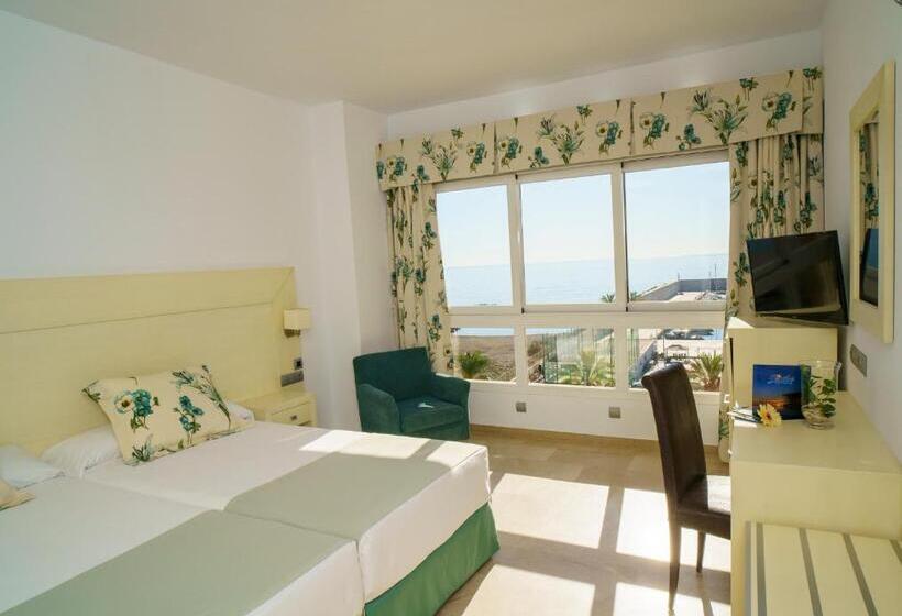 Fotos del hotel Puerto Juan Montiel Spa & Base Nautica:  50