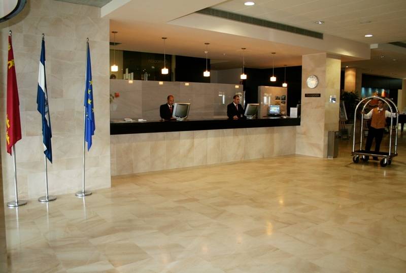 Fotos del hotel Puerto Juan Montiel Spa & Base Nautica:  6