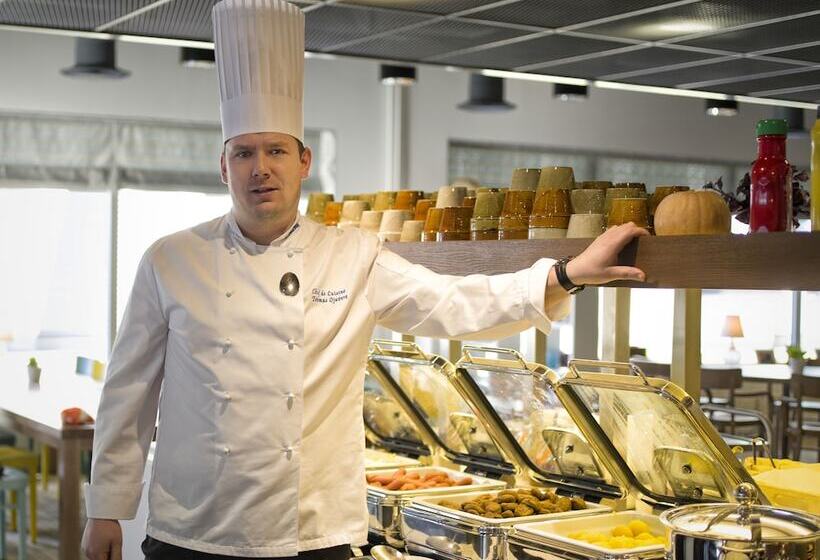 هتل Tallink Express