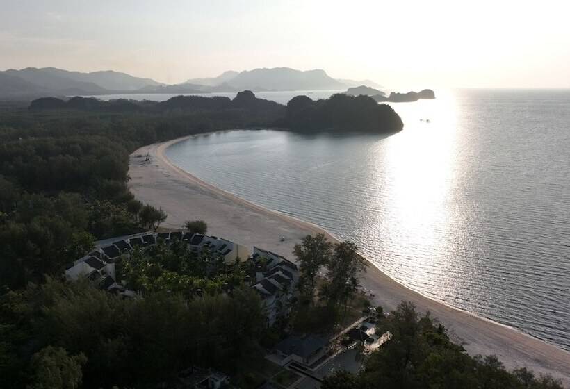 Tanjung Rhu Resort