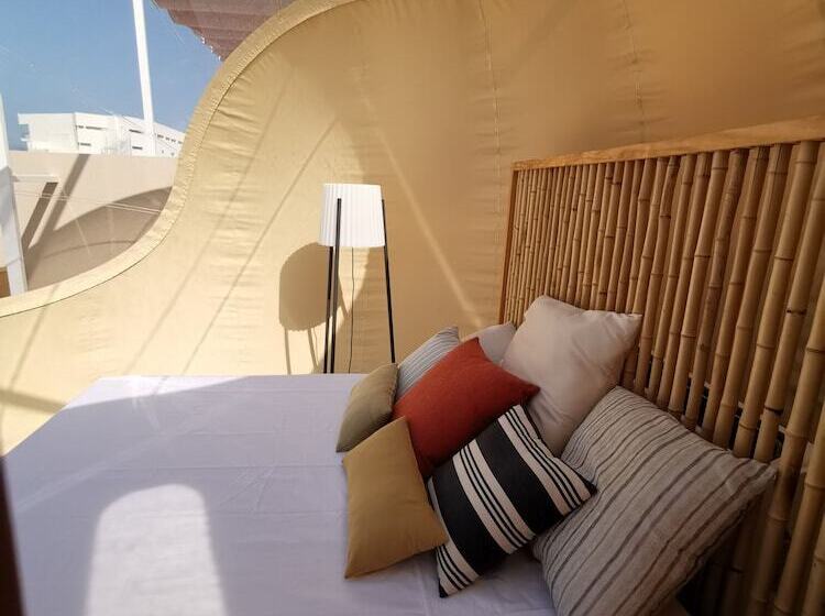 Hotel tent Capi Playa