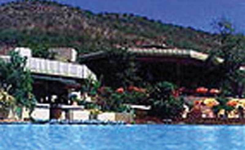 Hotel The Cabanas  At Sun City Resort