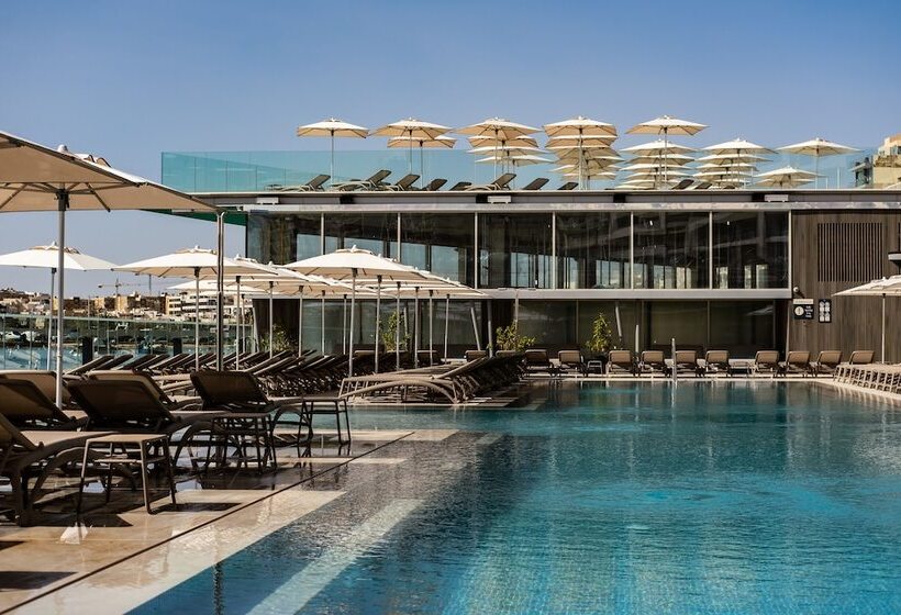 هتل Waterfront