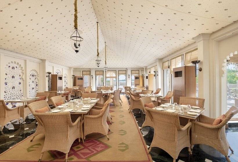 Отель Trident Udaipur