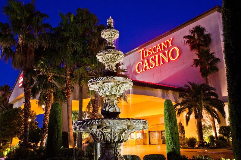 Fotos del hotel Tuscany Suites & Casino:  15