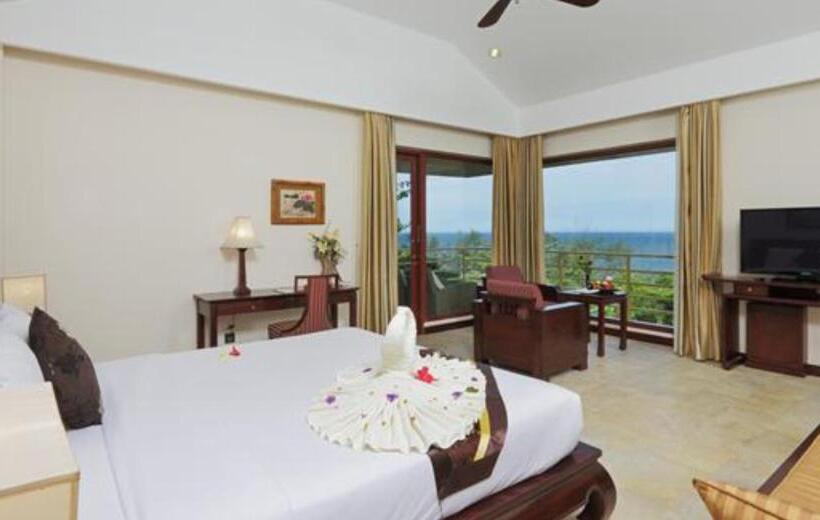 هتل Victoria Phan Thiet Beach Resort And Spa