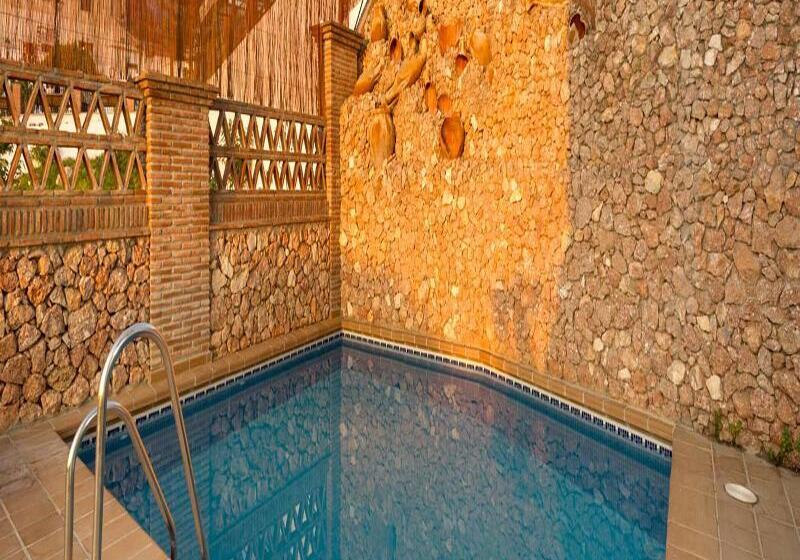 هتل Villa Frigiliana