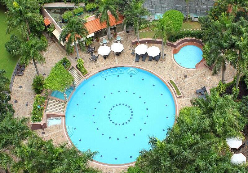 Lotte Hotel Saigon