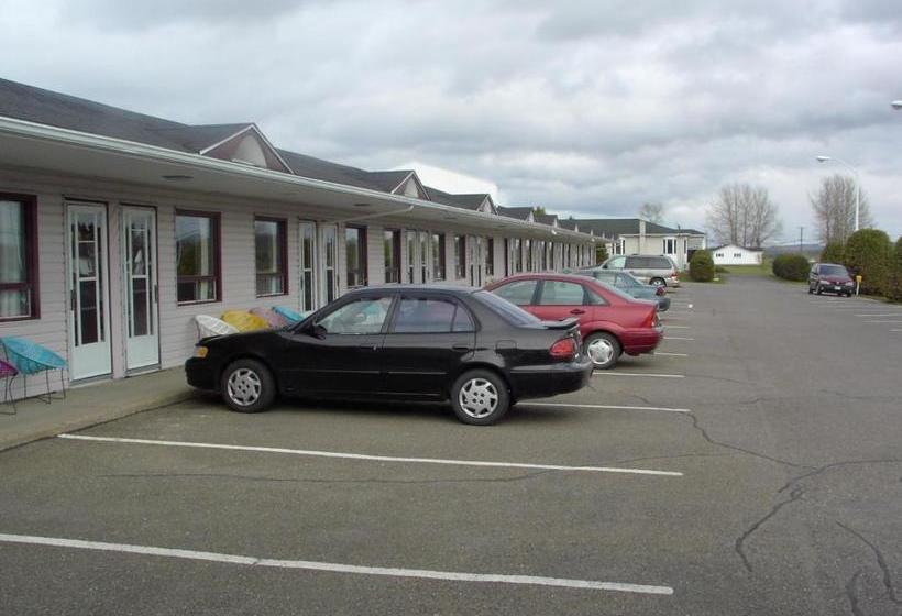 모텔 Travelodge By Wyndham Grand Falls