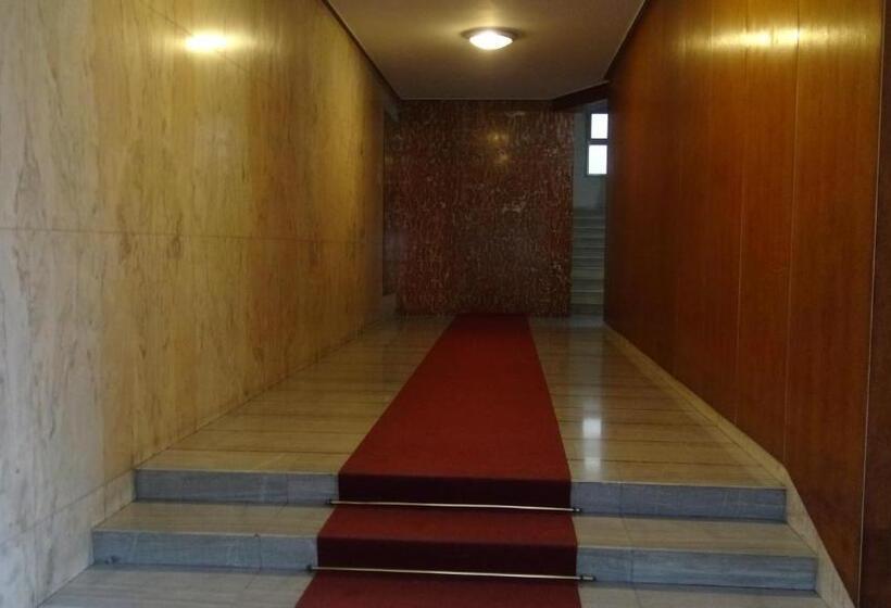 پانسیون Rosa Garden B&b