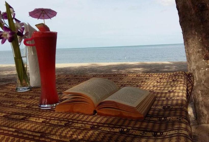 Ao Thai Resort