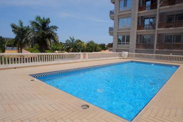 تختخواب و صبحانه Pearl At Oyster Bay