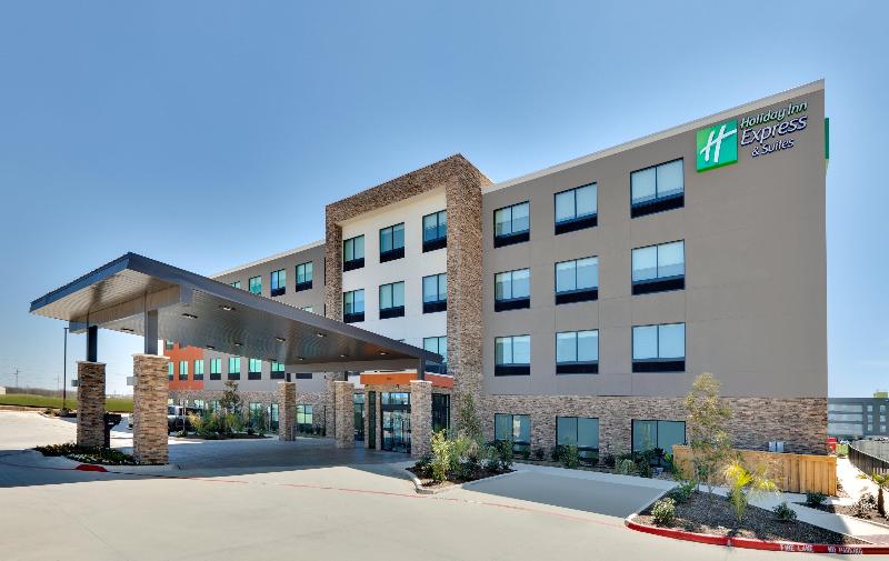 בית מלון כפרי Holiday Inn Express & Suites Fort Worth North   Northlake, An Ihg
