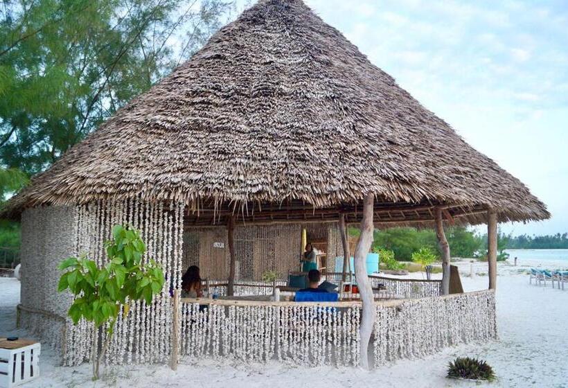 استراحتگاه Laguna Palace Zanzibar