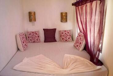 استراحتگاه Laguna Palace Zanzibar