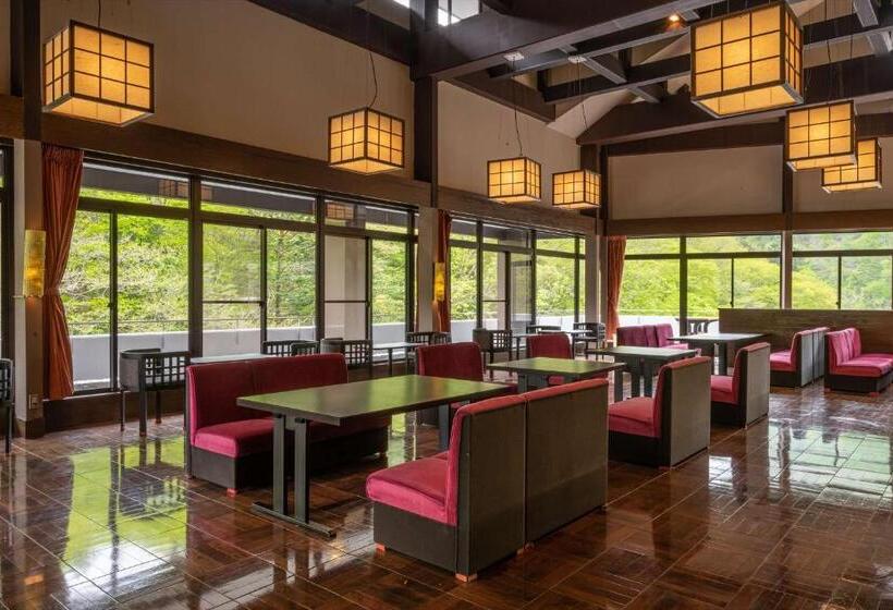 ريوكان Nikko Nationalpark Kawamata Onsen Kura