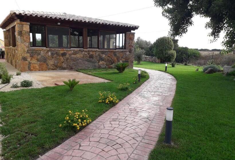تختخواب و صبحانه Agriturismo Quattro Mori