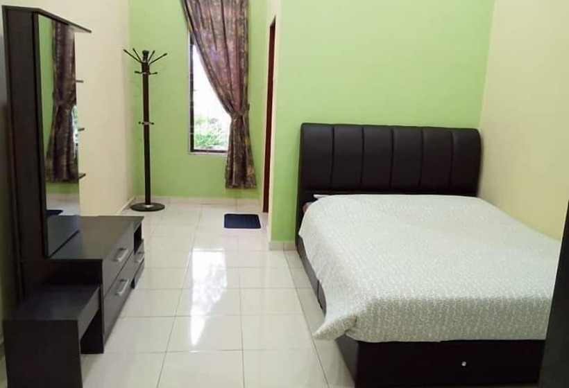 هتل Arrayyan Guesthouse & Homestay
