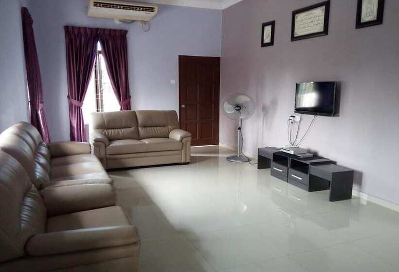 هتل Arrayyan Guesthouse & Homestay