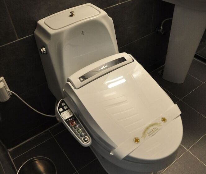 בית מלון כפרי Bolton