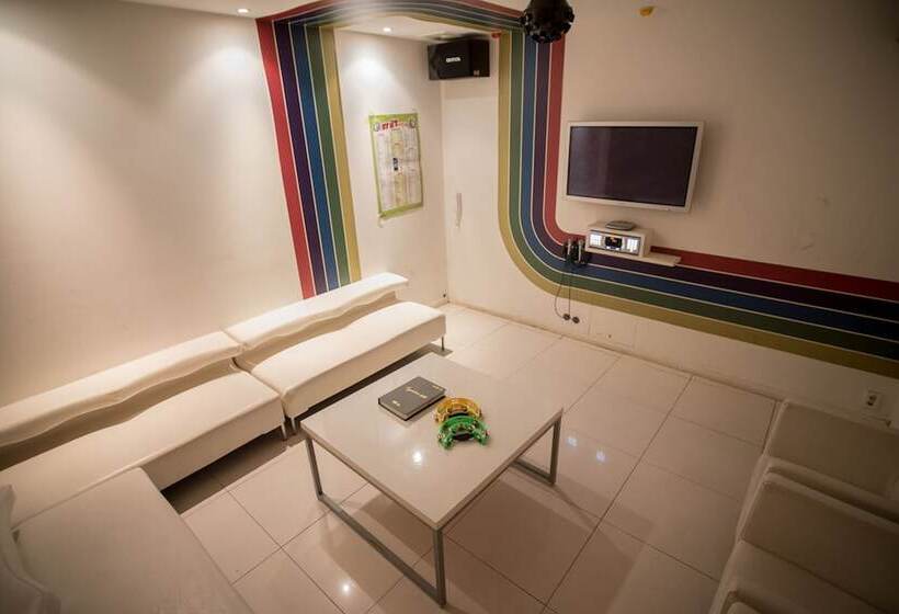 هتل Club Castle