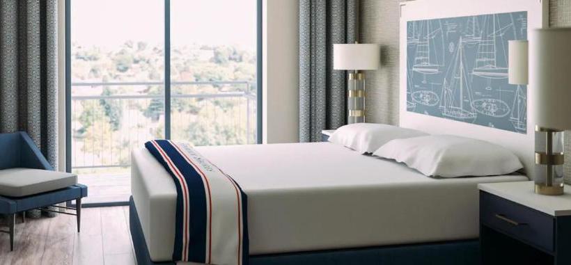 هتل Fenwick Shores, Tapestry Collection By Hilton