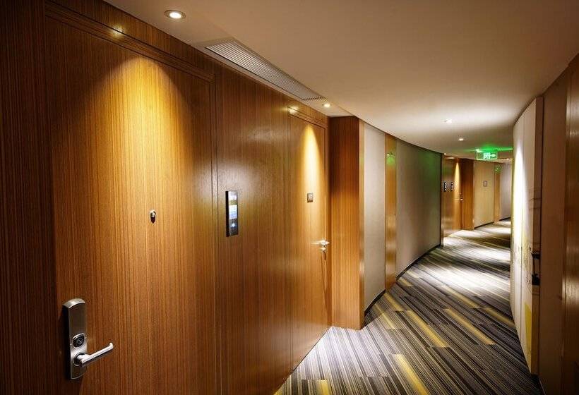 هتل Hampton By Hilton Zhongshan Nanlang