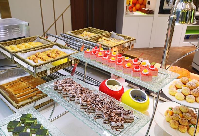 هتل Hampton By Hilton Zhongshan Nanlang