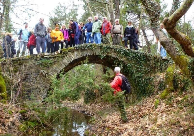 فندق Karavia Lux Inn