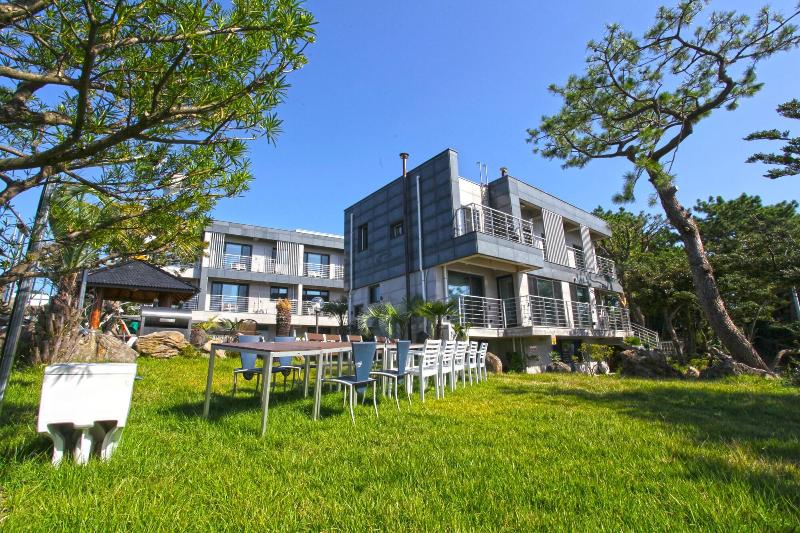 هتل Orojeju