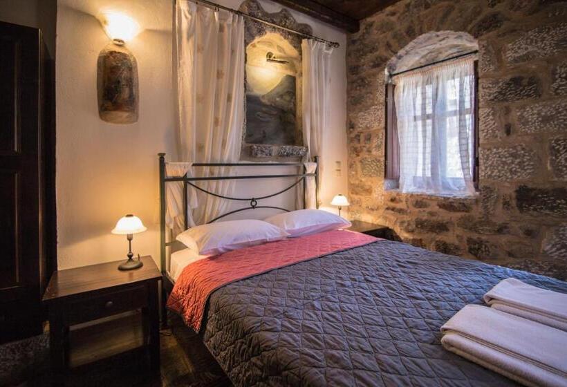 בית מלון כפרי Psamathous Guesthouse