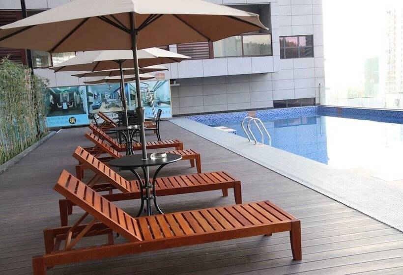 Yuexin Tomorrow Hotel Sanya