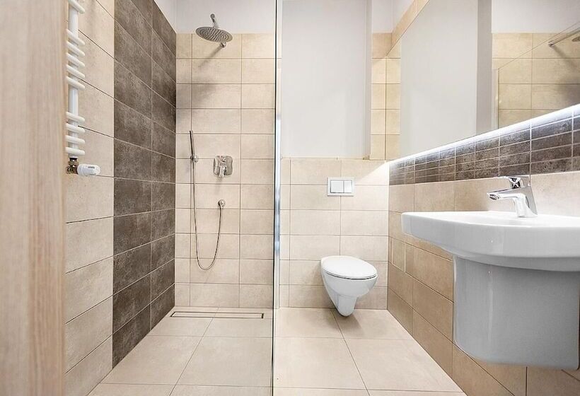 هتل Villa Grand Solis