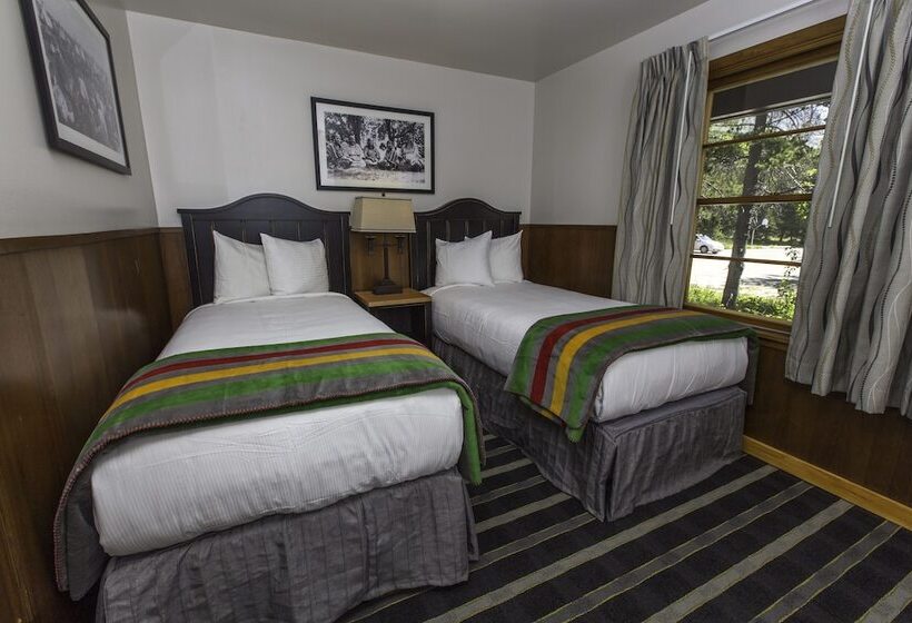 모텔 Swiftcurrent Motor Inn And Cabins   Inside The Park