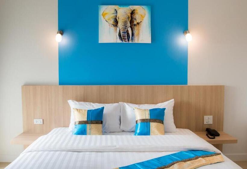 Phant At Thalang Service Apartment