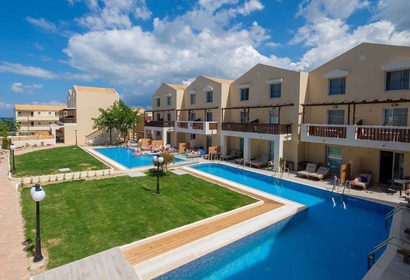 Fotos del hotel Akron Seascape Resort   All Inclusive:  37