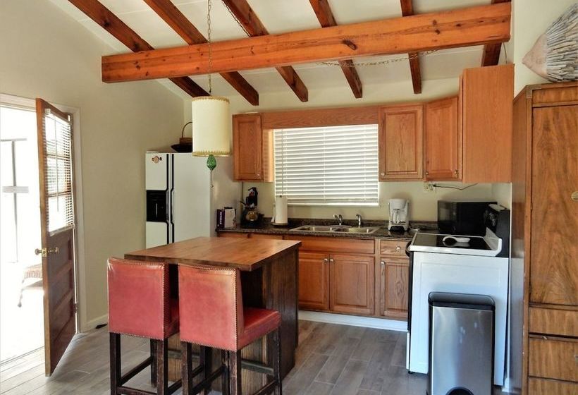 Casa Carroll