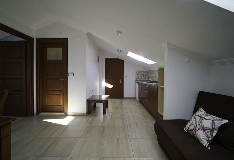 Isik Apart Datca