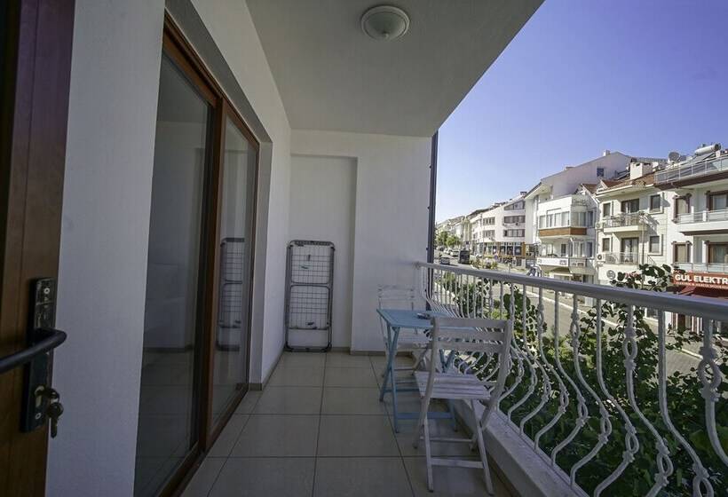 Isik Apart Datca