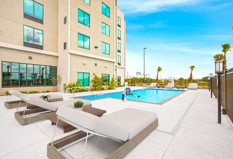 호텔 Hilton Garden Inn Harlingen Convention Center