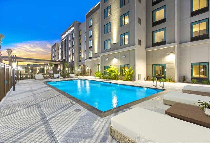 בית מלון כפרי Hilton Garden Inn Harlingen Convention Center