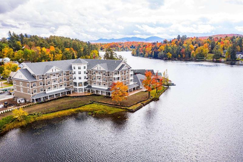 هتل Voco Saranac Lake Ny Waterfront, An Ihg