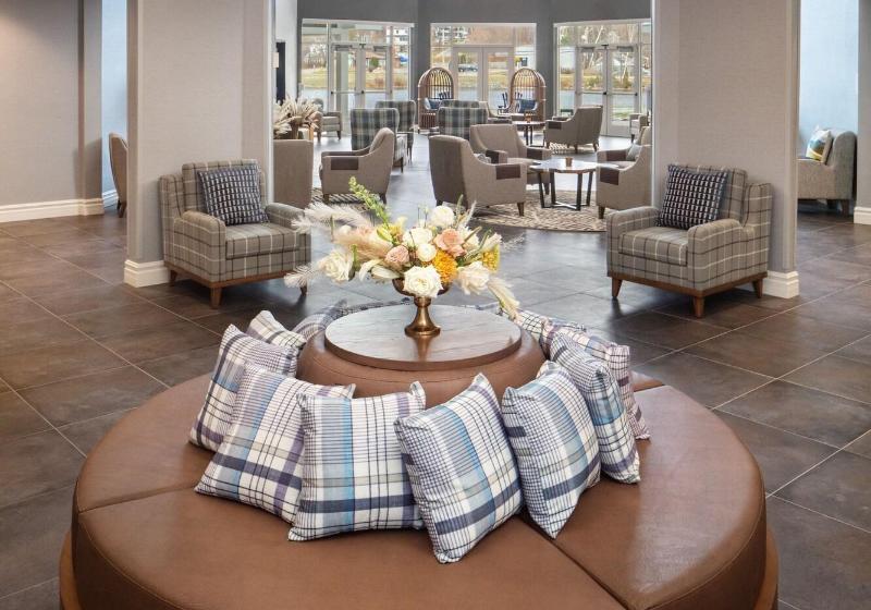 هتل Voco Saranac Lake Ny Waterfront, An Ihg