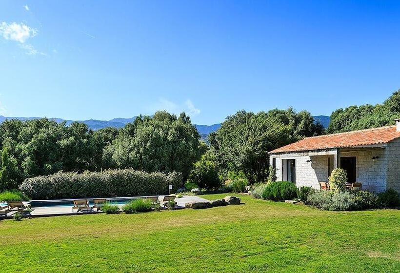 پانسیون Domaine De Peretti Della Rocca