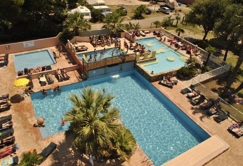 هتل Camping De Pujol