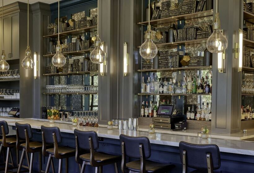 فندق Effie Sandestin Resort, Autograph Collection