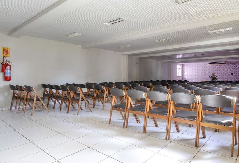 ホテル New Anapolis