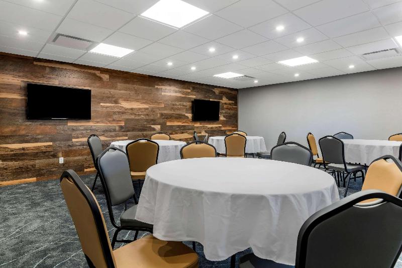 Quality Hotel & Conference Centre