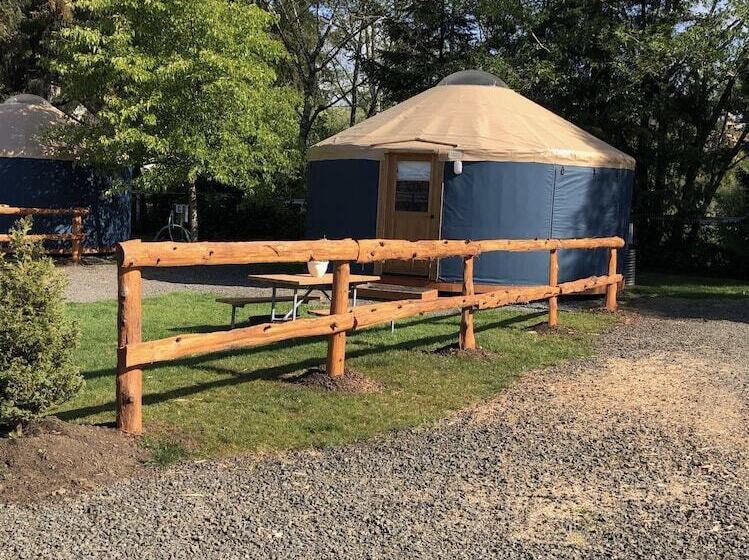 호텔 Tillamook Bay City Rv Park